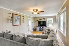 Expansive Yard, Beautiful Views! Sparta Getaway - Image 3