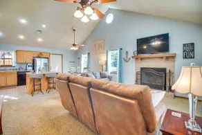 Incredible Log Home: 1 Mile From Lake Tenkiller - Image 5