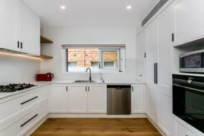 Cammeray comfort | Experience quiet sophistication - Image 4