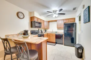 Apt 4 Mi to Ocala Dtwn Square! Easy US-301 Access - Image 2