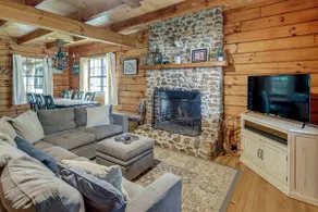 Charming Lake Sinclair Cabin Fire Pit Dock - Image 4