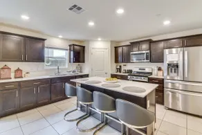 Pool Table & Patio! Spacious Merced Getaway - Image 2