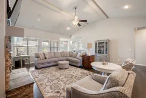 Near Hiking & Biking: Convenient Home in Rogers! - Image 4