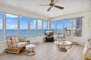 Lakefront Home - Sunroom, Deck, Grill & Lake View - Image 3