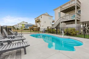 Private Pool & Ocean View - Image 2
