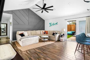 Holy Duck! FREE Heated Pool ~Outdoor TV's~ Firepit - Image 2