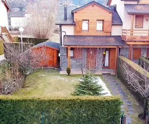 Townhouse with private yard in Ossèja - Image 3