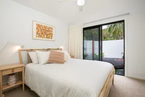 Rest Pet Friendly with Outdoor Bath 3 Mins Walk to Beach - Image 4