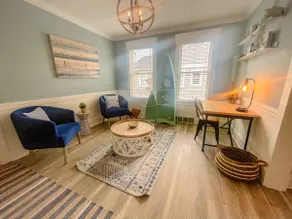 Charming 4-Bedroom in Historic Downtown Vermilion - Image 3