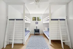 Uber-Stylish Home - Private Beach Access&Fire Pit - Image 2