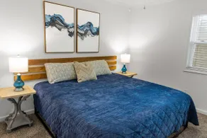 Juniper: 2nd floor, King Beds/Close to A&M - Image 5