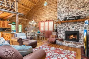 Bucovina Cabin - Image 4