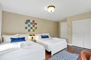The Retro Sleepover Pad- 2 BR/1.5BA - Image 4