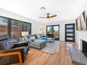 La Jolla Coastal Haven: Charming Home by Windansea - Image 4