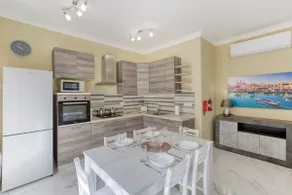 Beautiful modern ocean view apartment 3 bedrooms - Image 4