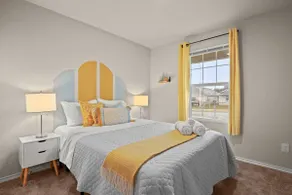 Spacious | Close to River Float | Sleeps 10 - Image 4