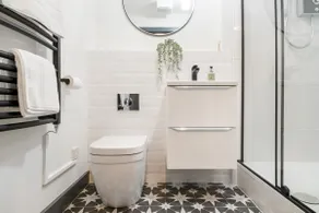 Central 1 BD + Sofa Bed in the Heart of Cheltenham! - Image 3