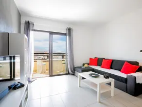 1215 Cozy apartment with Pool, Wifi Sea View - Image 2