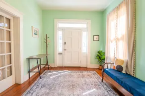 The Davis - Beautiful Classic Charleston Home! - Image 4