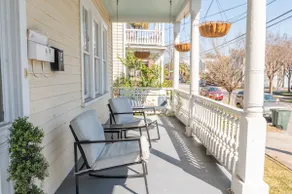 The Davis - Beautiful Classic Charleston Home! - Image 2