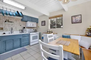 Tinker Bell Gambrel Retreat Cabin at Big Bear - Image 2