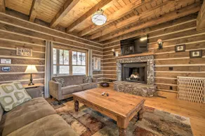 Hot Tub + Pool Table: Cozy Franklin Cabin! - Image 4