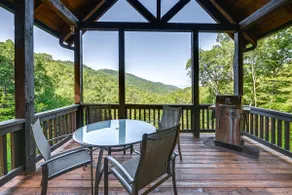 Hot Tub + Pool Table: Cozy Franklin Cabin! - Image 3