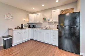 Updated Missouri Cabin Rental on Large Farm - Image 2