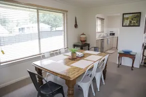 Family Retreat in Central Tenterfield - Image 3