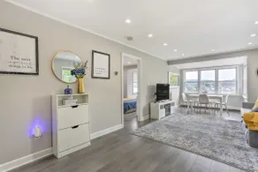 Cozy Lakefront for 5 Kayaks, Sunrise, Private Dock - Image 3