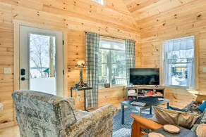 Maine Cabin Rental on Rangeley Lake! - Image 3