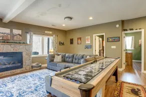 Stunning Wintergreen Resort Home: Ski & Golf! - Image 2