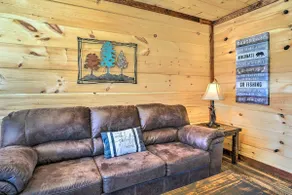 10 Mi to Drive-In: Lakefront Trenton Cabin! - Image 5