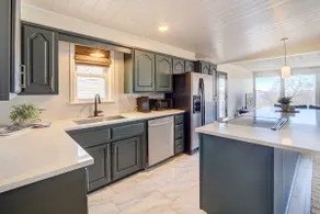 Lake Hudson Home w/ Patio in Locust Grove - Image 2