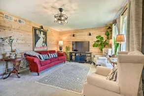 Berkeley Springs Vacation Home w/ Fire Pit! - Image 4