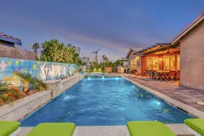 Stardust: Pool, Spa, FirePit, BBQ, EV Charger! - Image 2
