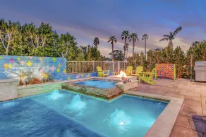 Stardust: Pool, Spa, FirePit, BBQ, EV Charger! - Image 5