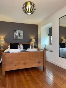 Mia Cottage - Image 2
