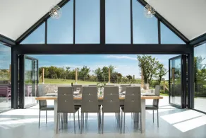 Ty Rhos Newydd: 5‑Bed Retreat Sleeping 10 in Llanerch-y-Medd | Managed by Anglesey Holiday Lettings - Image 2