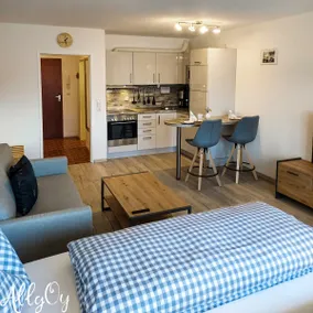 Absolutely quiet, beautiful apartment with wonderful mountain views and swimming pool - Image 4