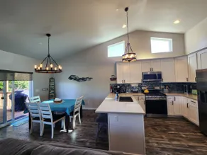 Heron Haven - Beautiful newer canal front home - Image 5