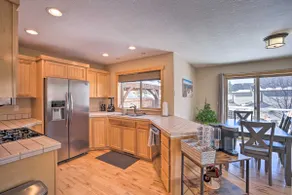 Family-Friendly Oregon Vacation Home w/ Yard - Image 2