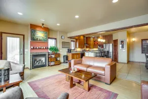Upscale Laramie Home w/ Hot Tub & Patio! - Image 4