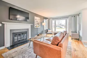 Pet-friendly Uptown Normal Home: Steps to ISU - Image 5