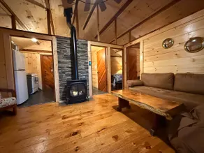 Toms Cabin on Lake Christopher - Image 5