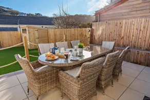 3 bedroom accommodation in Portreath - Image 4