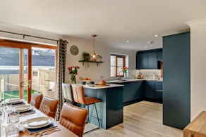 3 bedroom accommodation in Portreath - Image 2