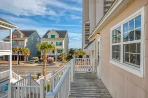 Quaint 2BD Ocean View Family Home - Image 2