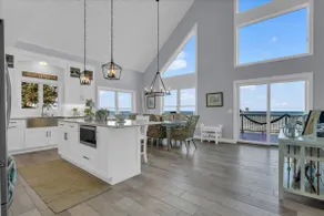 Luxury Lake Front Home-Private Beach - Image 5