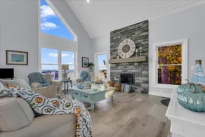 Luxury Lake Front Home-Private Beach - Image 2